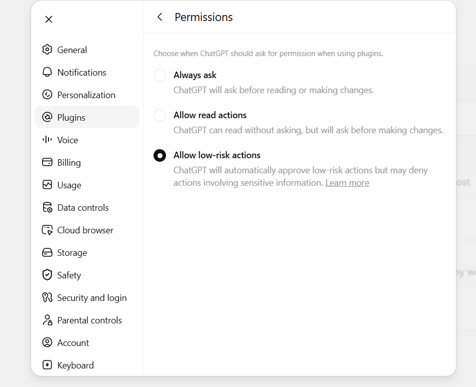 Paparan tetapan "Plugins > Permissions" di ChatGPT, memaparkan pilihan kebenaran seperti Always ask, Allow read actions, dan Allow low-risk actions.